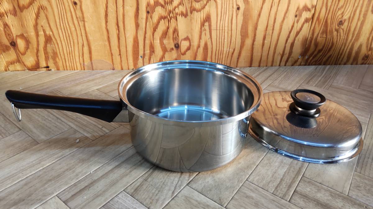サーモス 真空保温調理鍋 シャトルシェフ 3.0L Amway QUEEN アムウェイ クィーン 18/8 MULTI-PLY 片手鍋 21.5㎝