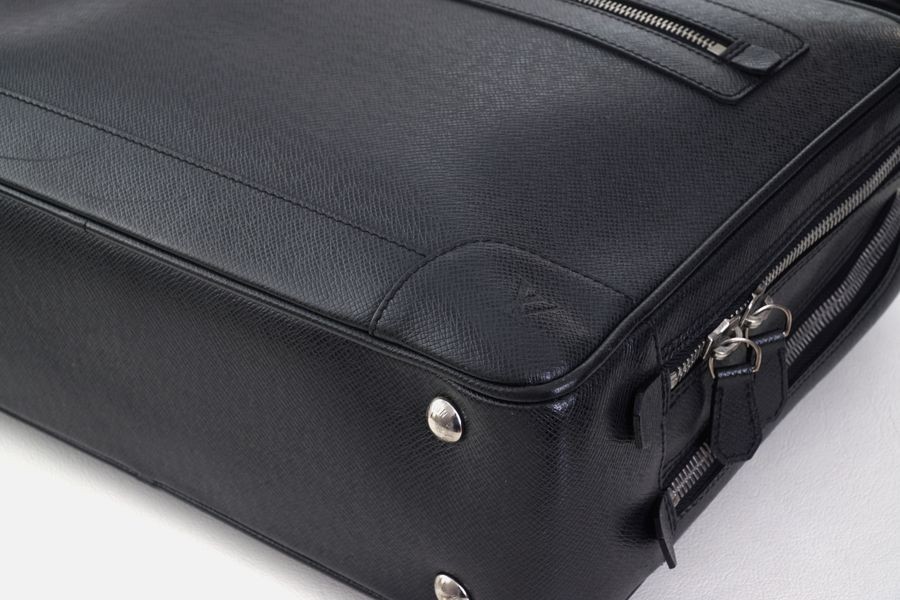 極美品】ルイヴィトン Louis Vuitton タイガ アレクサンダー