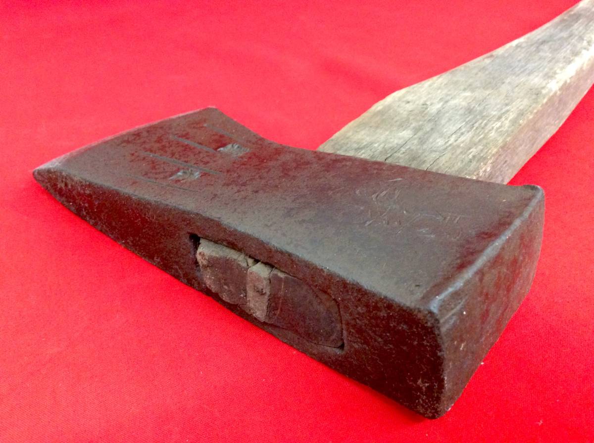 時代物 【 忠秀 】 銘 在銘 特製 土佐斧 刃渡 80mm 全長 883mm 重量