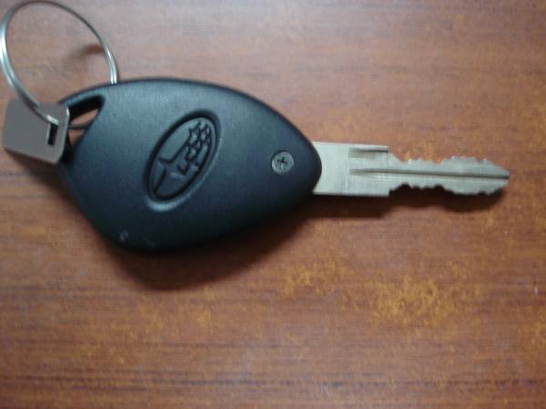 スバル　ステラ　リモコンキー　中古美品_2