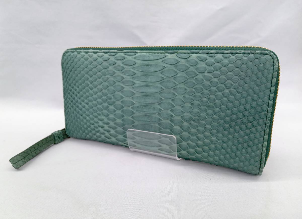 PYTHON SKIN 長財布　 蛇革　グリーン系　箱付