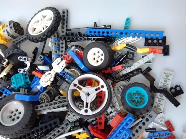 LEGO レゴ テクニック系 パーツ 4kg以上 大量 まとめ売り ※ピン ペグ 