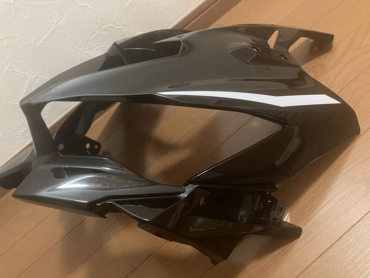 Kawasaki カワサキ　ZX-25R アッパーカウル　中古美品（個人的主観）_4