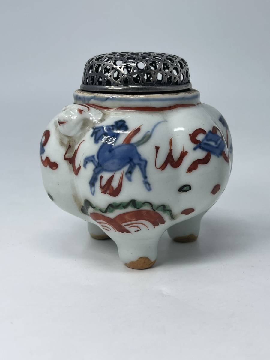 時代物 旧家蔵出 明朝期 赤絵 馬文獣耳三足香炉 純銀蓋付 古物保証