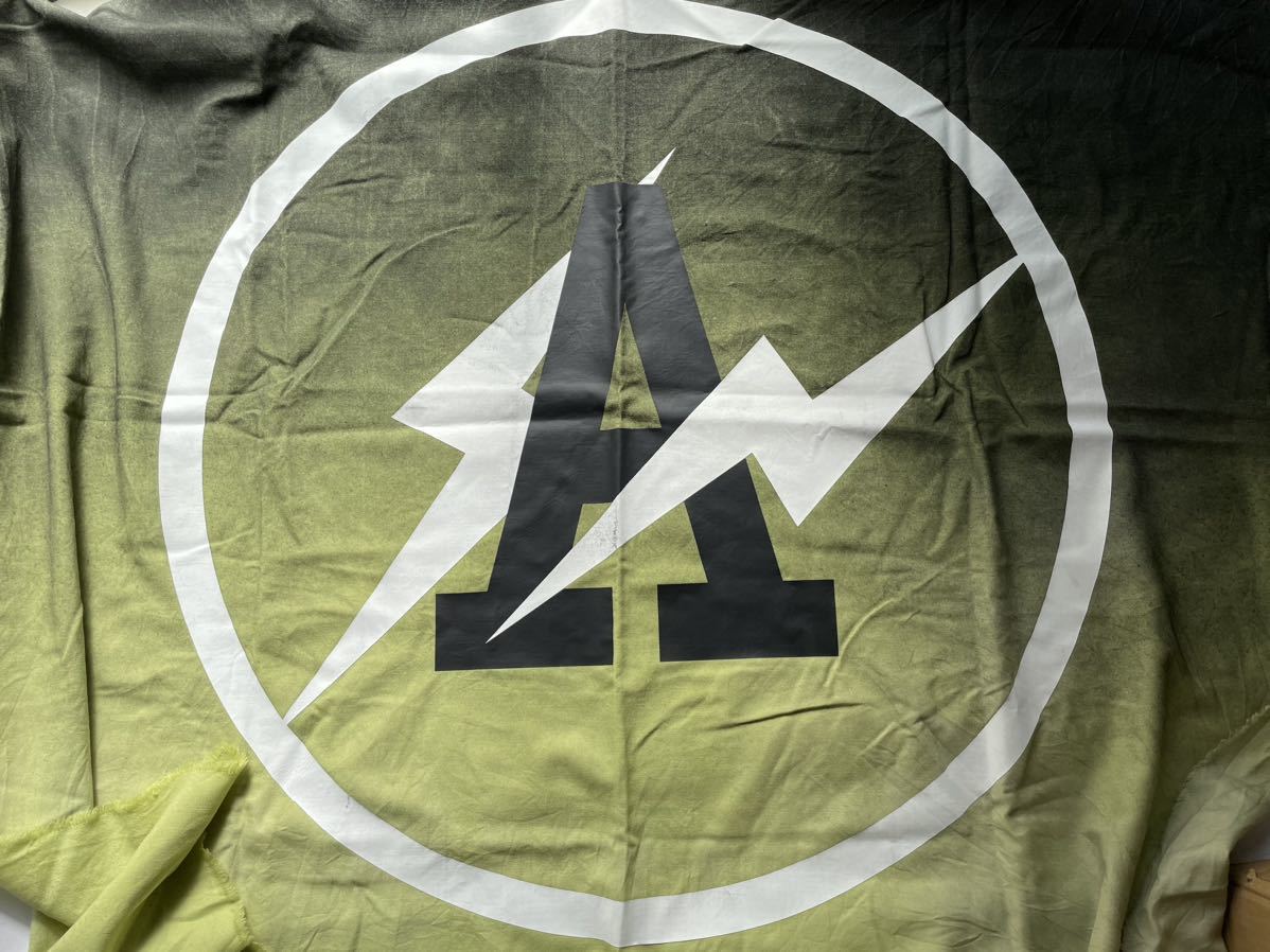 限定 レア OFF-WHITE × fragment design BLANKET / green 限定 レア OFF-WHITE × fragment design BLANKET / green