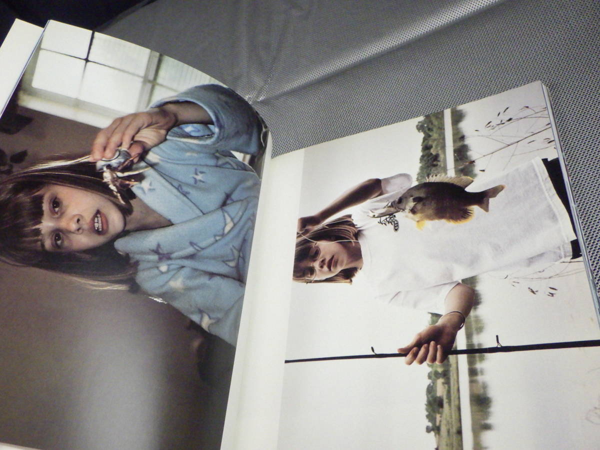 李3365 中古 洋書 ONE MORE MINUTE FOR COURTNEY PLEASE ヴァレリー