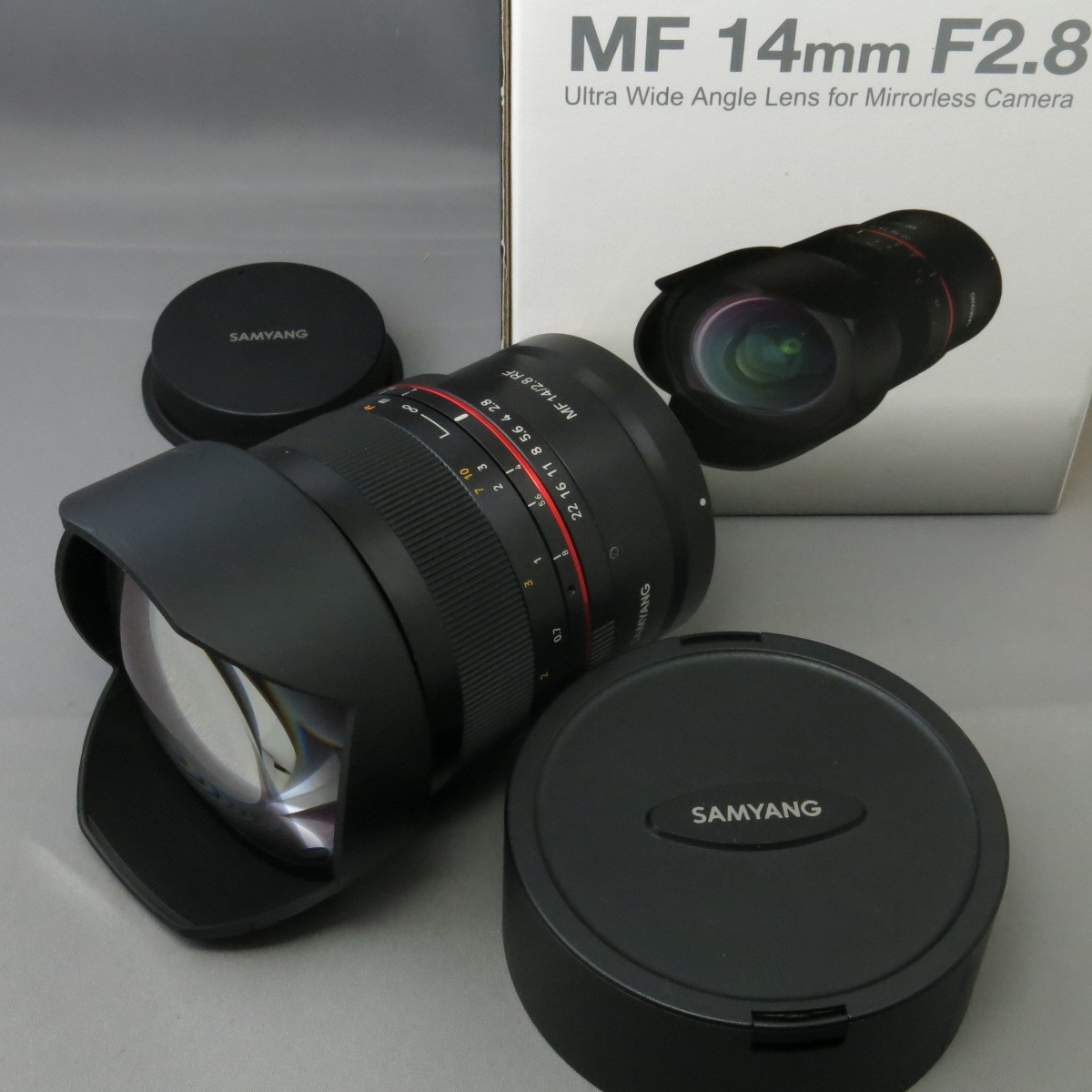 美品】SAMYANGサムヤン キヤノンRF用14mmF2.8MF CanonキヤノンRF