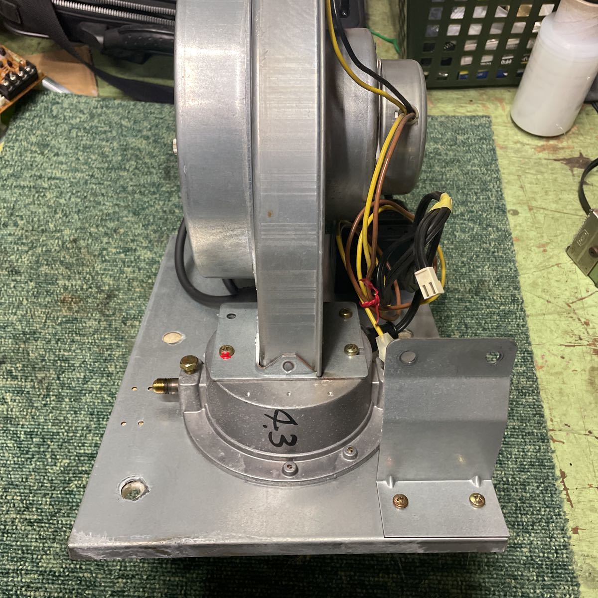 ジャンク 長府 石油小型給湯機 CBS-3400SG3 バーナー？送風機？周辺 CK 