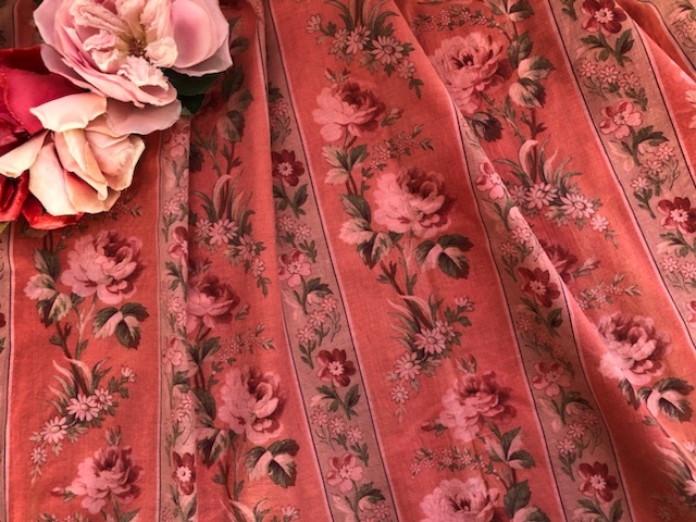 フランスアンティーク ヴィンテージ生地 豪華！美しい薔薇と小花