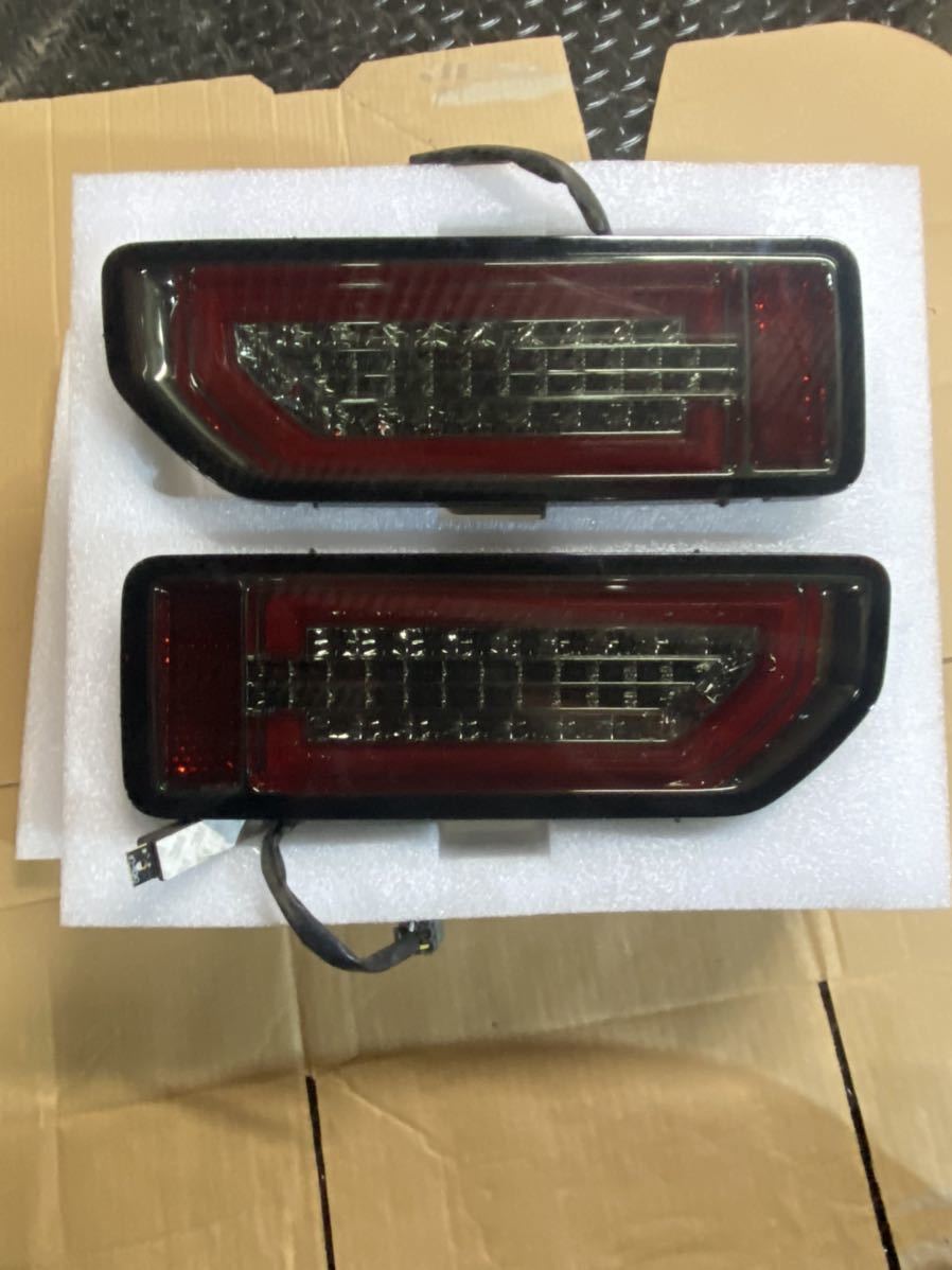 【限定セール，安い】 JB64.74ジムニー用 エムブロサンダーテール カラー/クローム スモーク フルLED 流れるウィンカー 左右セット 出品No.9(テールライト)｜売買されたオークション情報、yahooの商品情報をアーカイ スズキ用