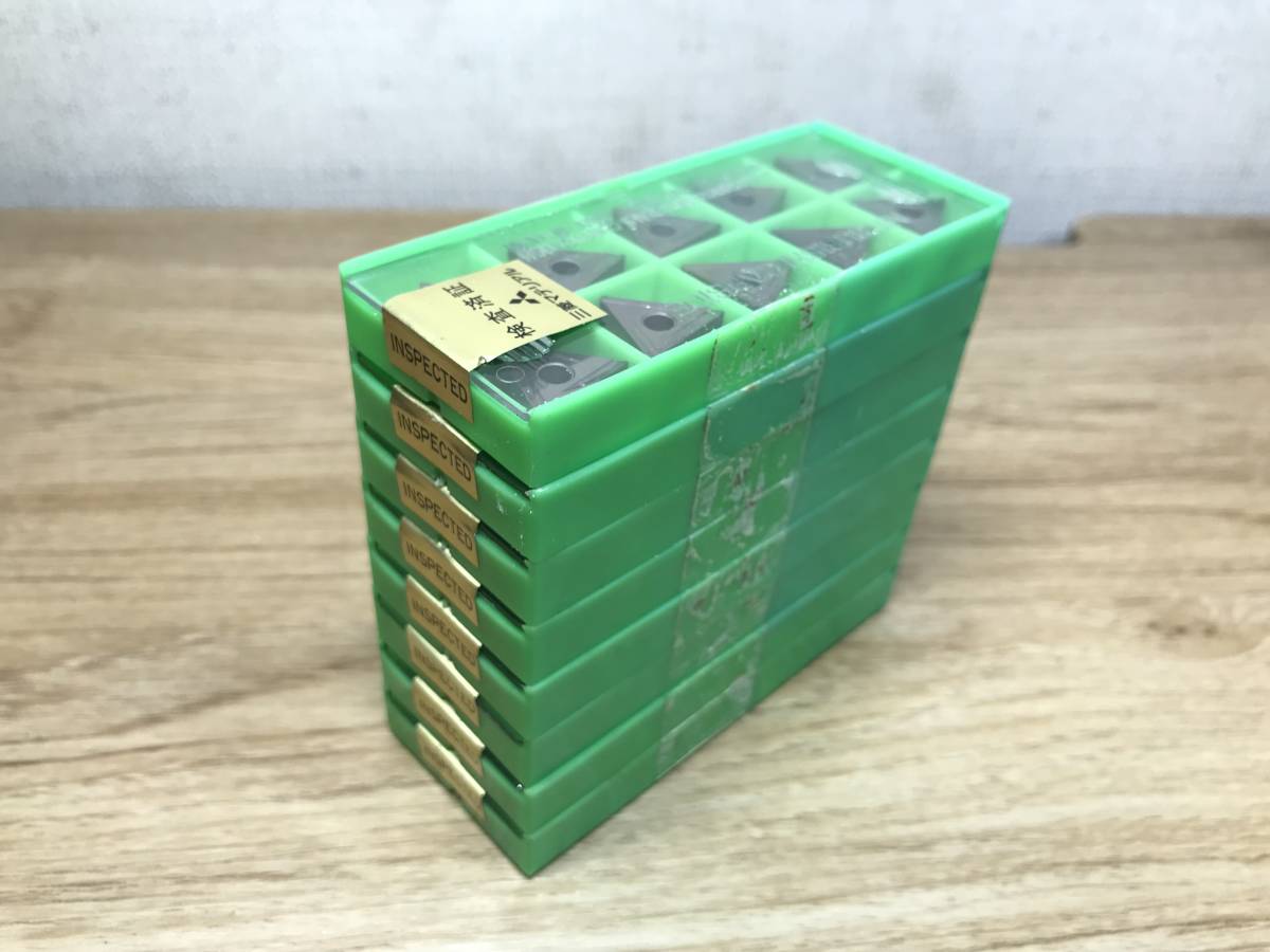未使用・長期保管品】 三菱マテリアル 旋盤チップ 三角 5個×8セット 