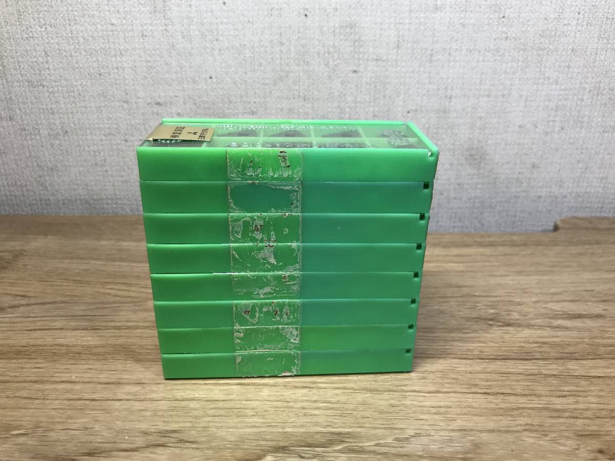 未使用・長期保管品】 三菱マテリアル 旋盤チップ 三角 5個×8セット 