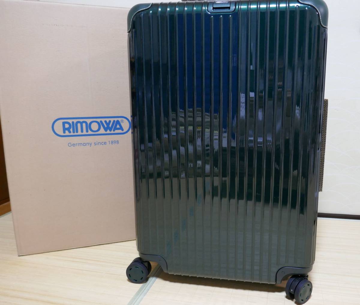 未使用 リモワ ボサノバ 870.77.40.5 94L 電子タグ RIMOWA BOSSA NOVA 