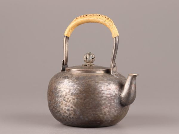 煎茶道具 いぶし銀仕上げ） 公式通販 湯沸 時代物 茶道具銀 槌 秀峯堂造