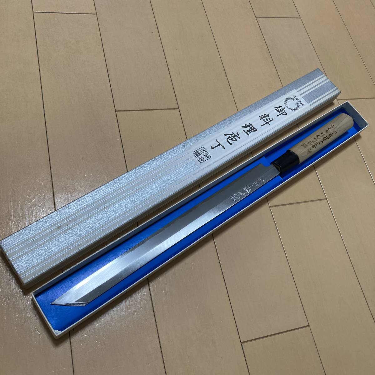 新作，限定SALE 切付蛸引包丁 霞焼 刃渡り27cm 特製正鋼 高級料理庖丁 刺身 柳刃 柳葉 正夫 タコ引き 和包丁 片刃 出刃(刺身包丁)｜売買されたオークション情報、yahooの商品情報をアーカイブ公開 - オークフ 包丁