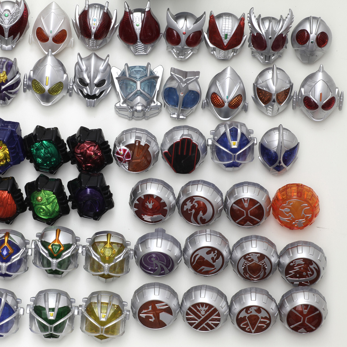 動作品】 BANDAI バンダイ 仮面ライダー ウィザード 変身ベルト 