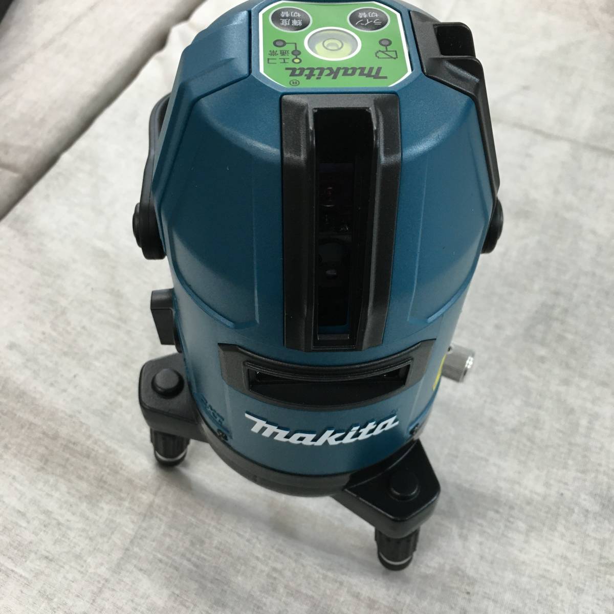 マキタ makita | 充電式屋内・屋外兼用墨出し器 マキタ(Makita) 屋内外兼用墨出し器 バッテリ・充電器別売 屋内・屋外兼用 高 赤色レーザー SK40GD レーザー墨出器 (マキタ) SK507GDZN 買取実績マキタ ろく