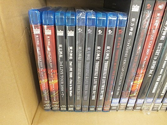 ジャンク】 [2C-411-032-1] 東方神起 DVD BD ライブ映像 映像作品