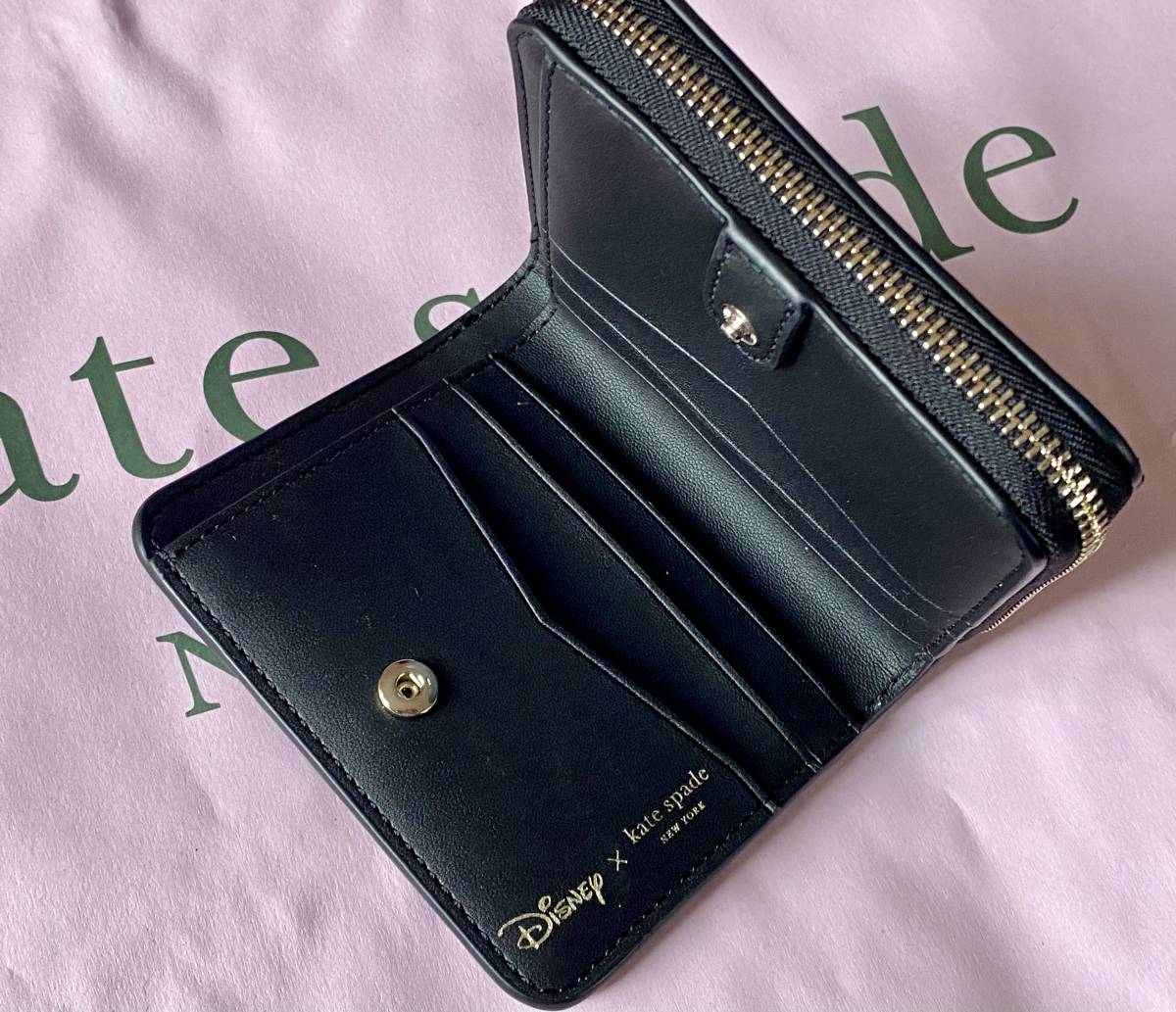 新作ケイトスペード kate spade New York 2つ折り財布 ダルメシアン