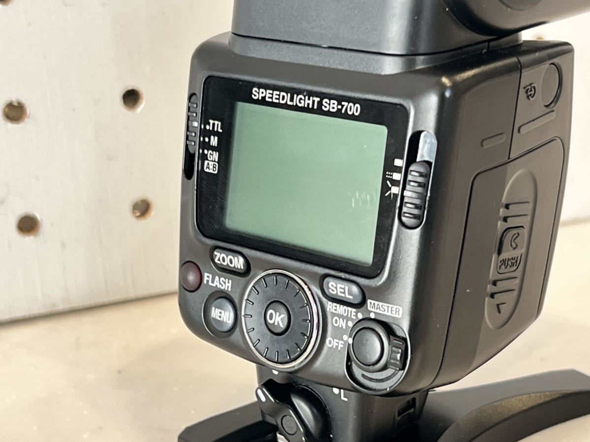 Nikon フラッシュ スピードライト SB-700 ニコン ストロボ【動作良好