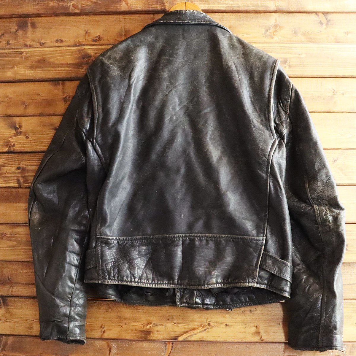 □2T/T7.23-4 A.M.I LONDON 本革 ダブルライダース レザージャケット 