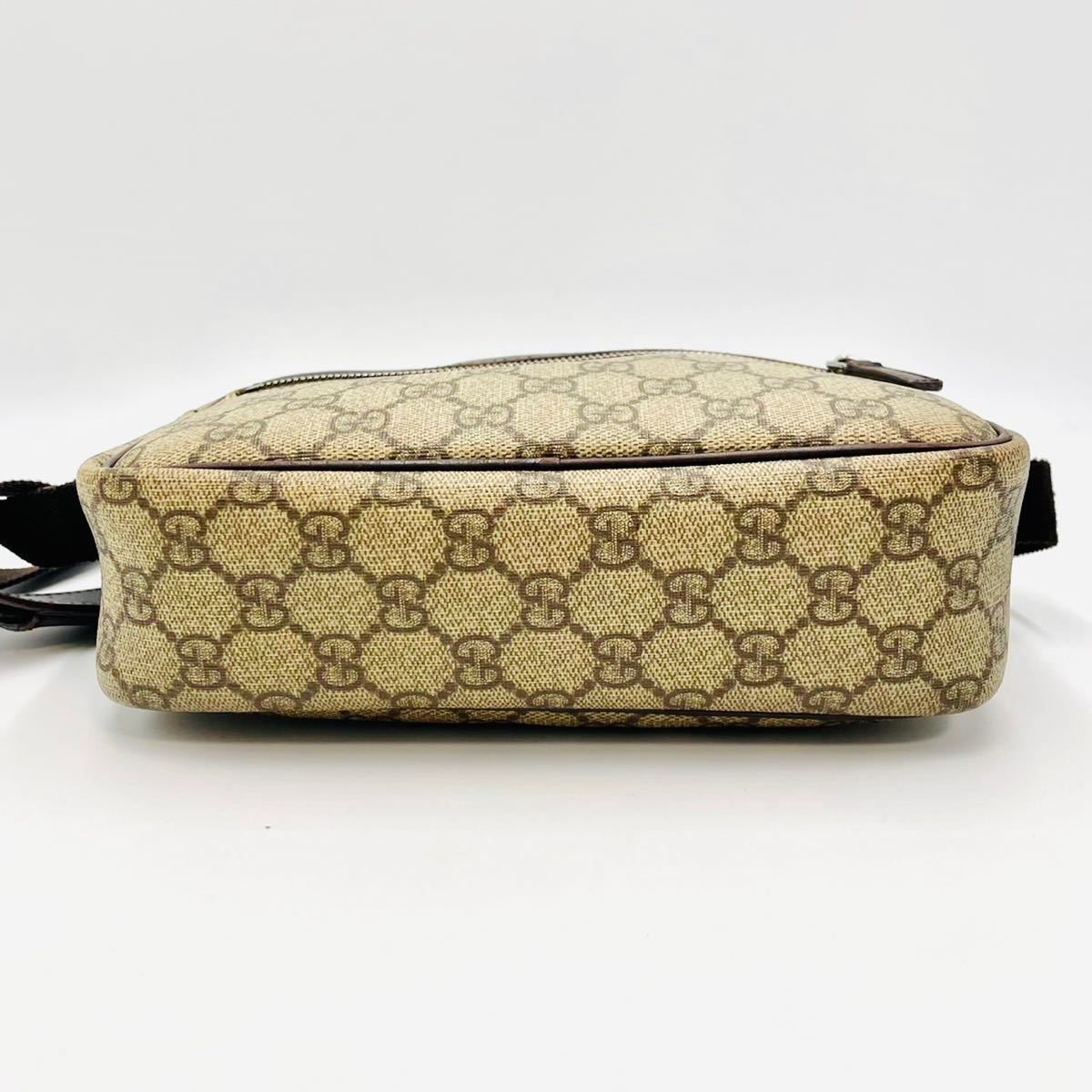 1円《美品》 GUCCI ショルダーバッグ ボックス型 GG柄 PVCレザー 