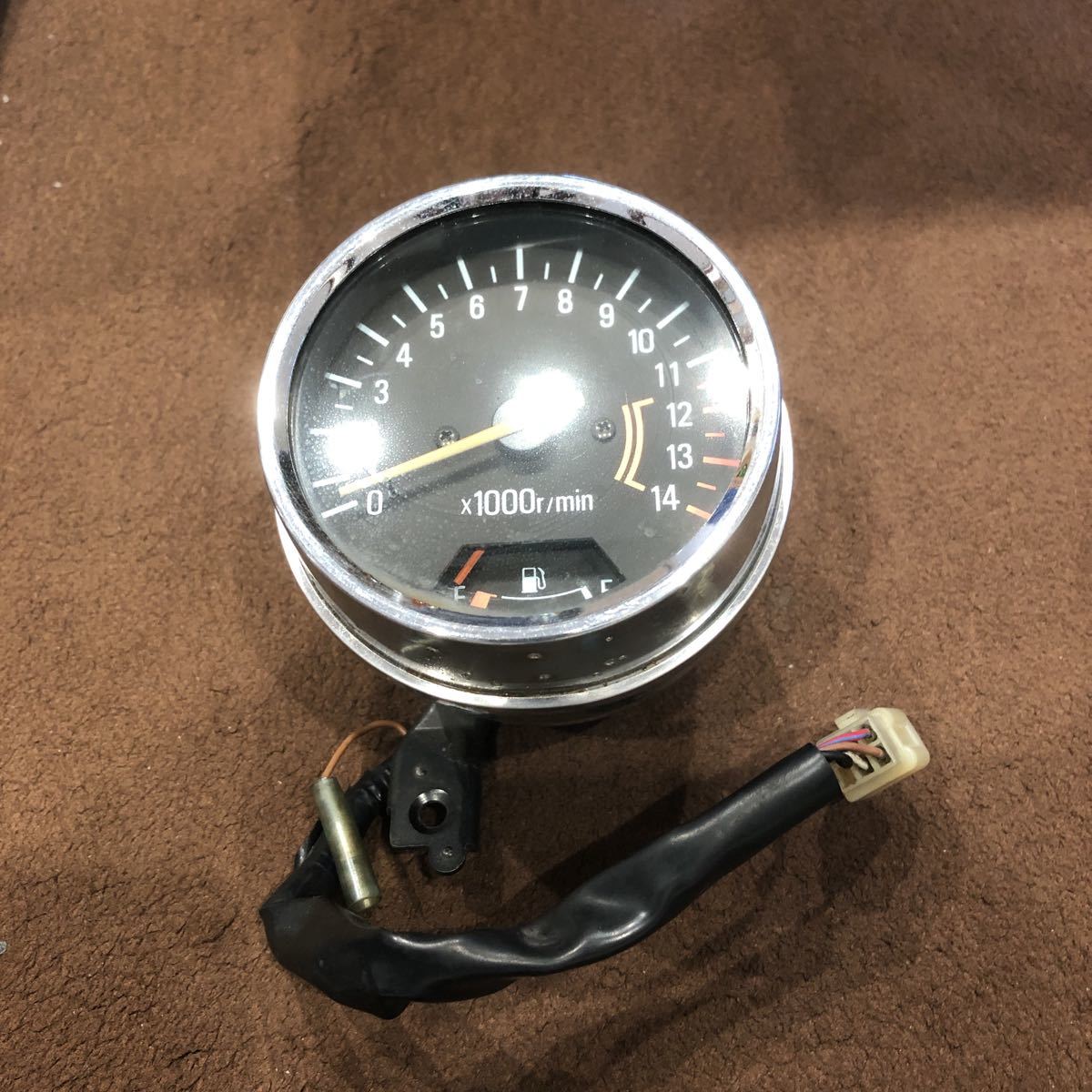 ゼファー400 タコメーター 美品 ゼファー400 メーター タコメーター