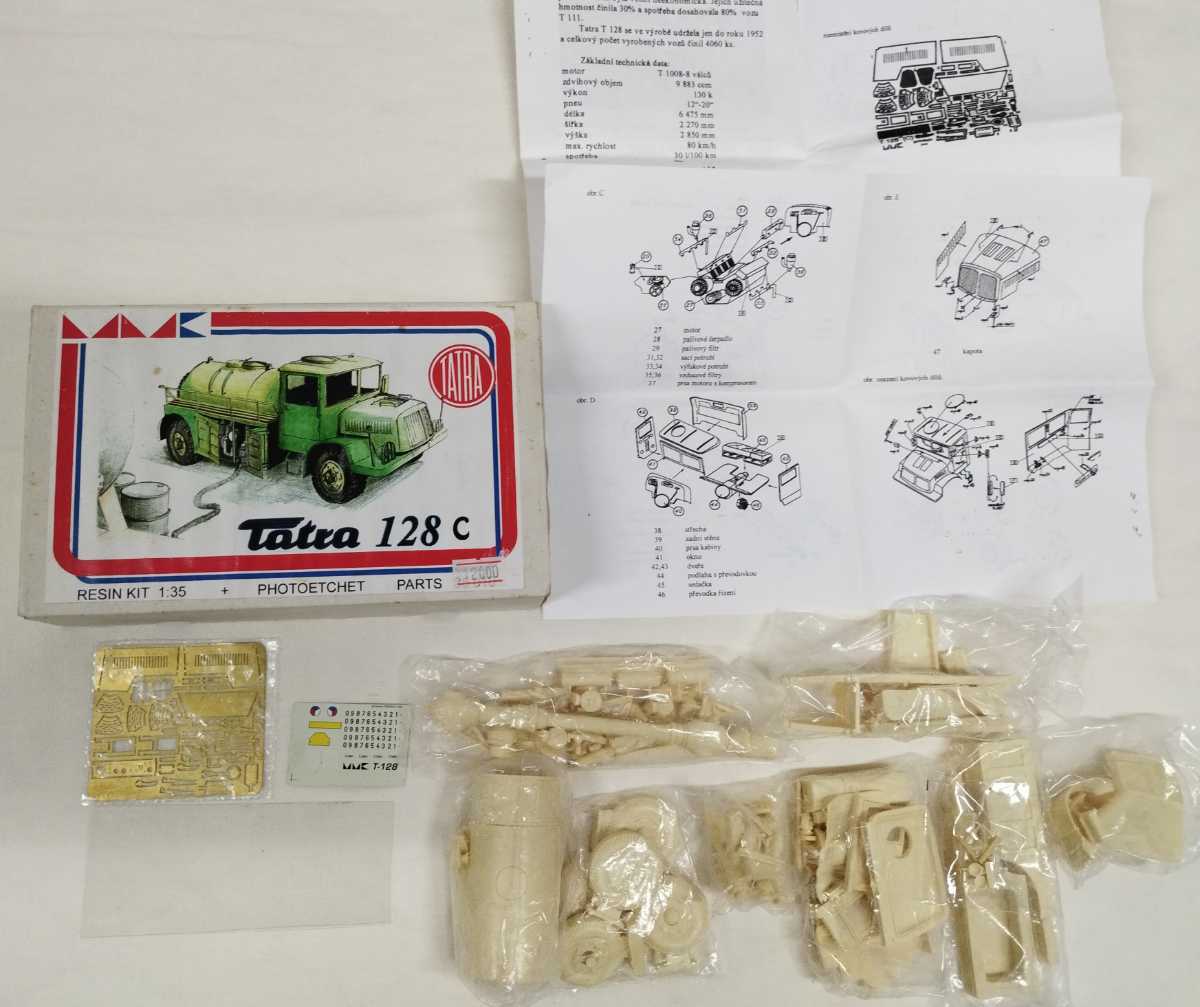MMK1/35 Tatra 128C燃料タンク車 レジン、エッチング 1&frasl;35 | Fuel