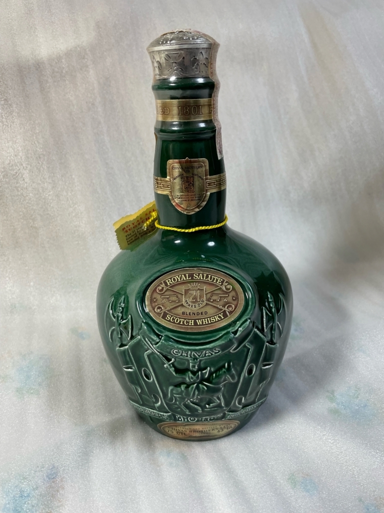 CHIVAS ROYAL SALUTE 21年 シーバス ロイヤル サルート 緑ボトル 750ml