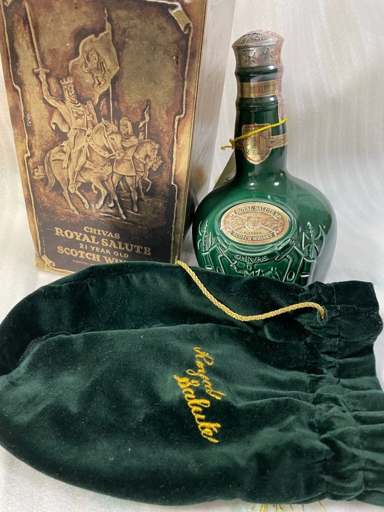 CHIVAS ROYAL SALUTE 21年 シーバス ロイヤル サルート 緑ボトル 750ml