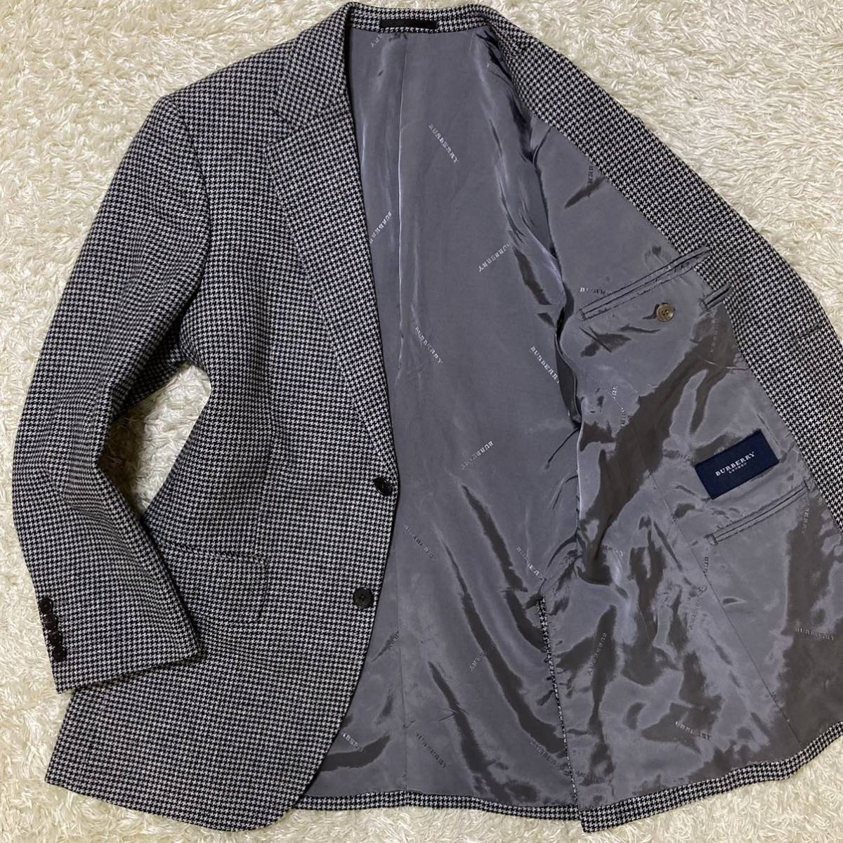 ○シルク × カシミヤ バーバリー 『カジュアル紳士の装い』 Burberry 