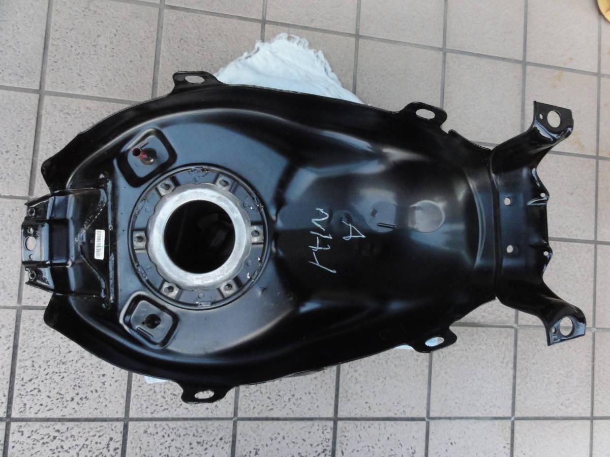 CBR250R MC41 ホンダ ガソリンタンク⁄フューエルポンプ(H0226A14