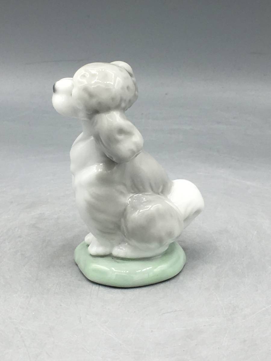 【美品】Lladro 犬 リヤドロ 陶器 リヤドロ 陶器人形 生涯の友達 2000 ミレニアム 記念品 犬 プードル
