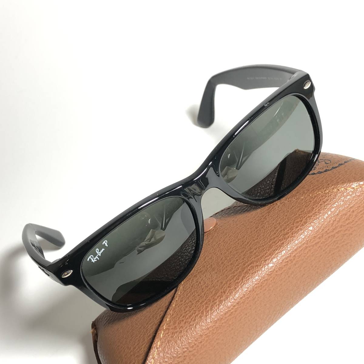 格安，お得 2214 60 Ray-Ban レイバン サングラス RB 2132-F NEW WAYFARER 901/58 55 18 3P(ウェイファーラー)｜売買されたオークション情報、yahooの商品情報をアーカイブ公開 - オークファン サングラス