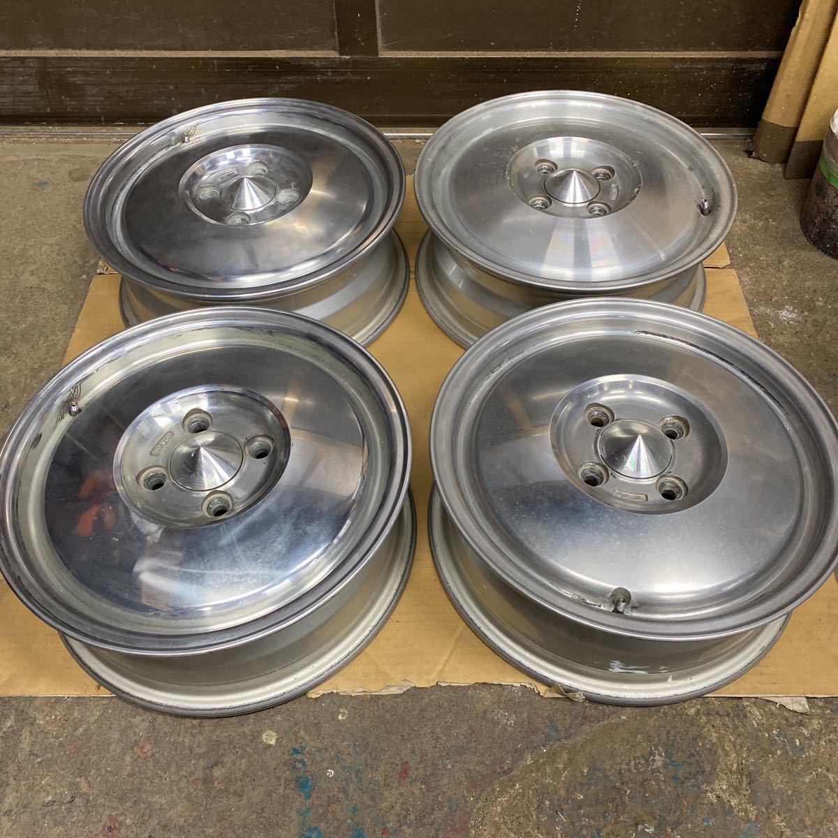 格安，新品 レア ガルシアホイール4本セット ディッシュ 14&times;5j pcd100 4穴 +40 ムーンアイズ 軽カーカスタム ワゴンR タント ムーヴ ラパンbBキューブ(社外品)｜売買されたオークション情報、yahooの商品 4穴