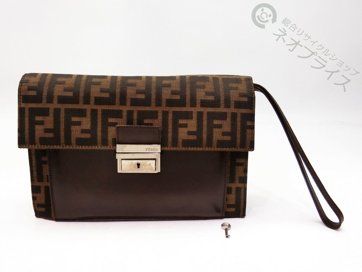 A4971 FENDI フェンディ ズッカ レザー ロック式 クラッチ バッグ 良品 