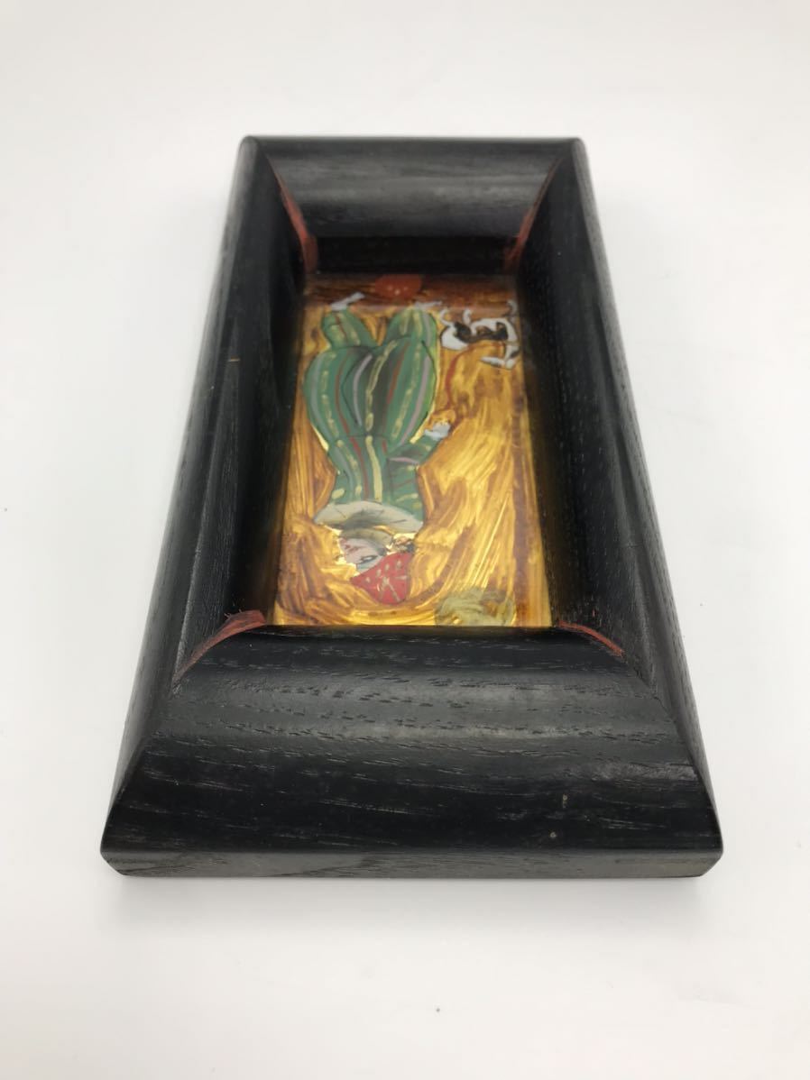 【真作保証】渡辺俊明 陶板画 ガラス絵 絵画 芸術 額装 美術品 アンティーク 渡辺俊明 犬と野蛮人】ガラス絵 額装 真作 絵画 絵 人気 希少 貴重