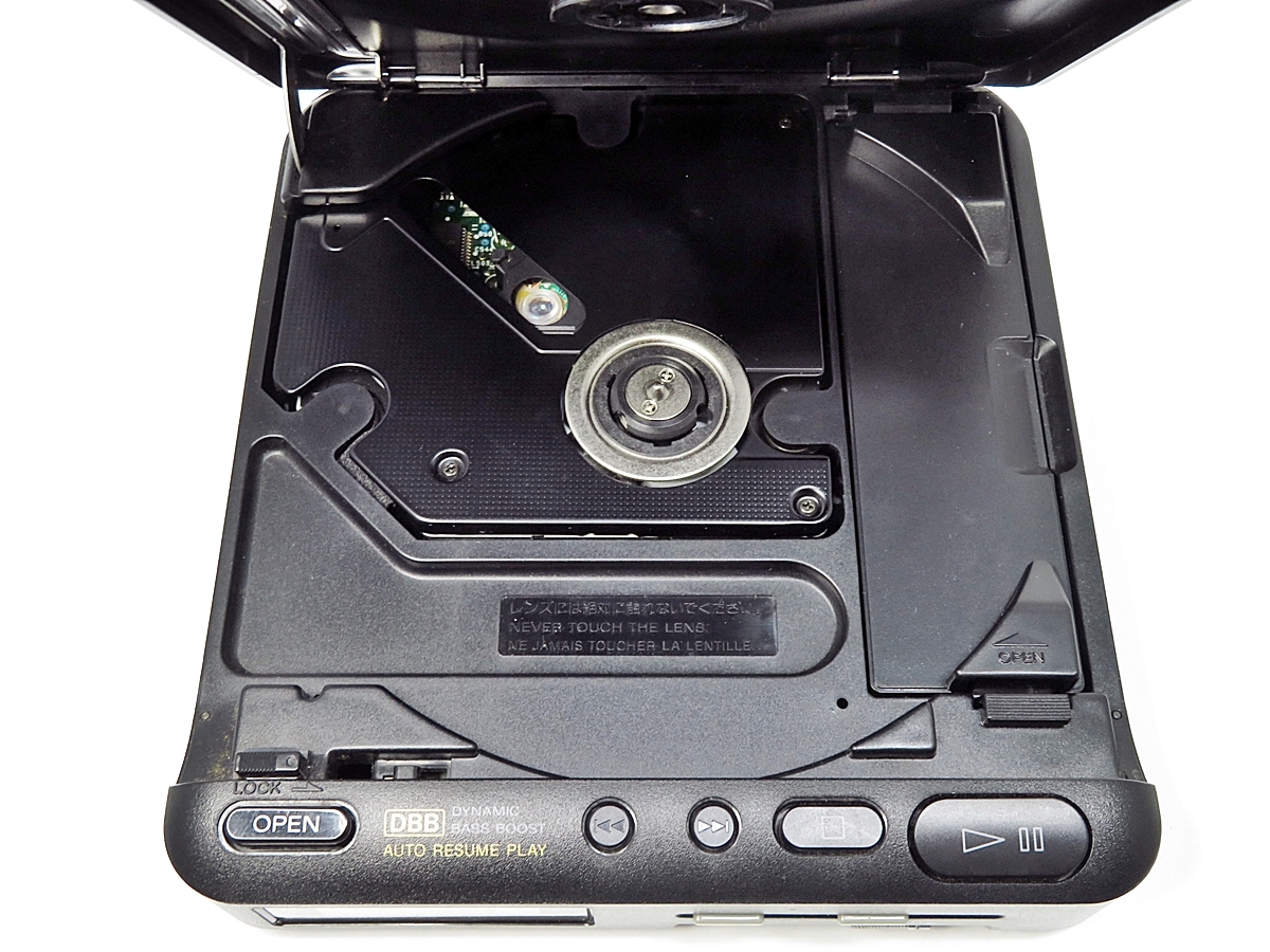 SONY D-22 ディスクマン Discman ポータブルCDプレーヤー 美品 SONY Discman D-22 ソニー ディスクマン コンパクトディスクプレーヤー