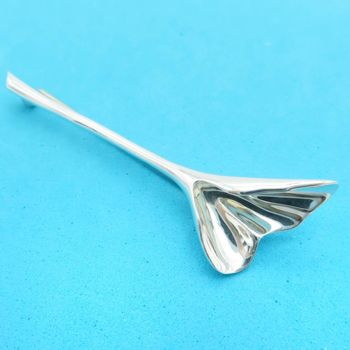 お買い得，豊富な Tiffany&Co. ティファニー イチョウ シルバー ブローチ ピン 銀杏 SV925 NK43(ティファニー)｜売買されたオークション情報、yahooの商品情報をアーカイブ公開 - オークファン その他