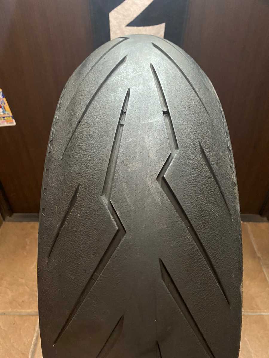中古MCタイヤ 2019年製造 PIRELLI DIABLO ROSSOⅢ 180/55ZR17 ピレリ ロッソ3 180 55 17 4819 M2141