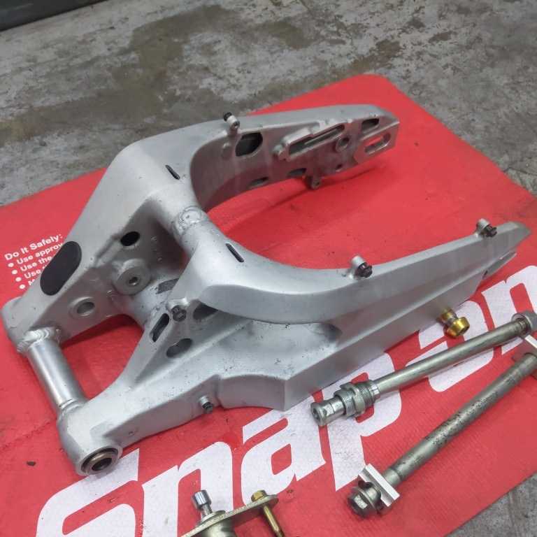 CBR400RR NC29 後期スイングアーム リンク シャフト 12317km 一台全 