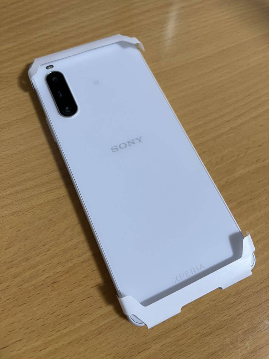 iPhone Apple 0 | ワイモバイルでの一括1円 au・確認方法・費用 【未使用】【利用制限○判定一括払いずみ】【公式SIMロック解除ずみ】SoftBank Xperia 10 IV ホワイト