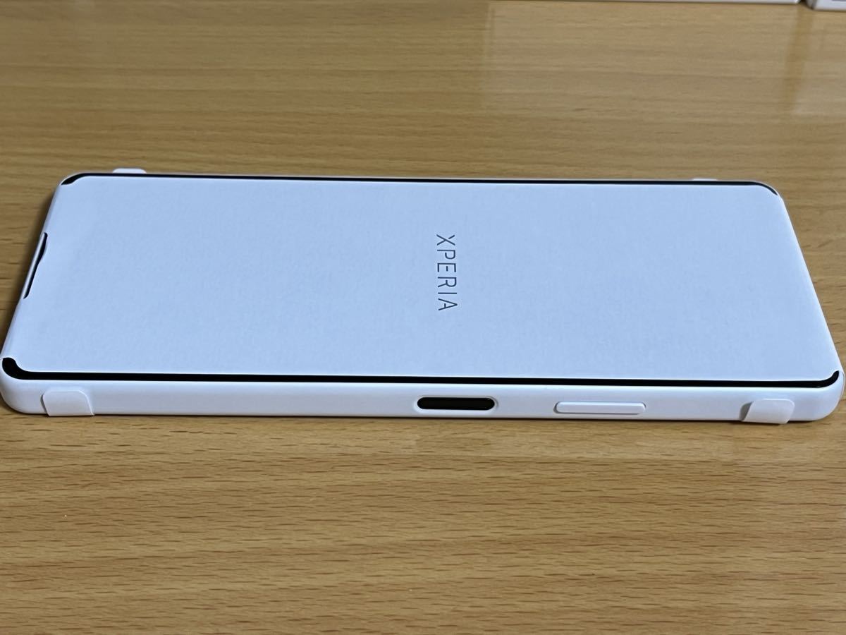 iPhone Apple 0 | ワイモバイルでの一括1円 au・確認方法・費用 【未使用】【利用制限○判定一括払いずみ】【公式SIMロック解除ずみ】SoftBank Xperia 10 IV ホワイト