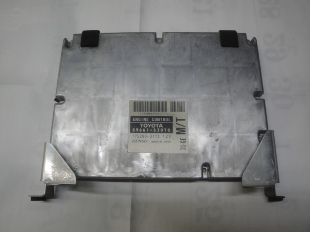 SXE10 アルテッツァ RS200⁄3S-GE 前期⁄純正コンピューター⁄ECU 89661