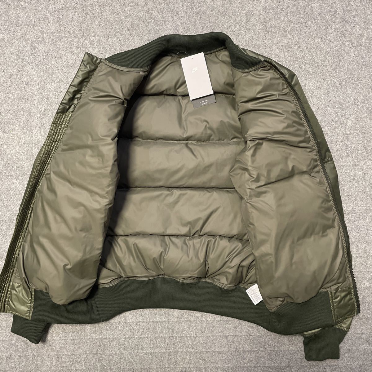 Lサイズ ☆定価18700円☆新品 ナイキ MA-1 ダウンジャケット ボンバー 