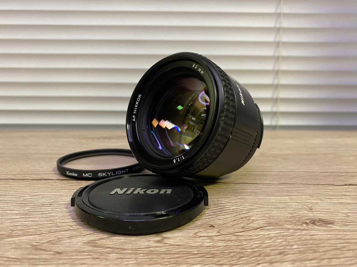 Nikon ニコン AF NIKKOR 85mm F1.8 #13 85mm AF NIKKOR 中古：AB(良品 