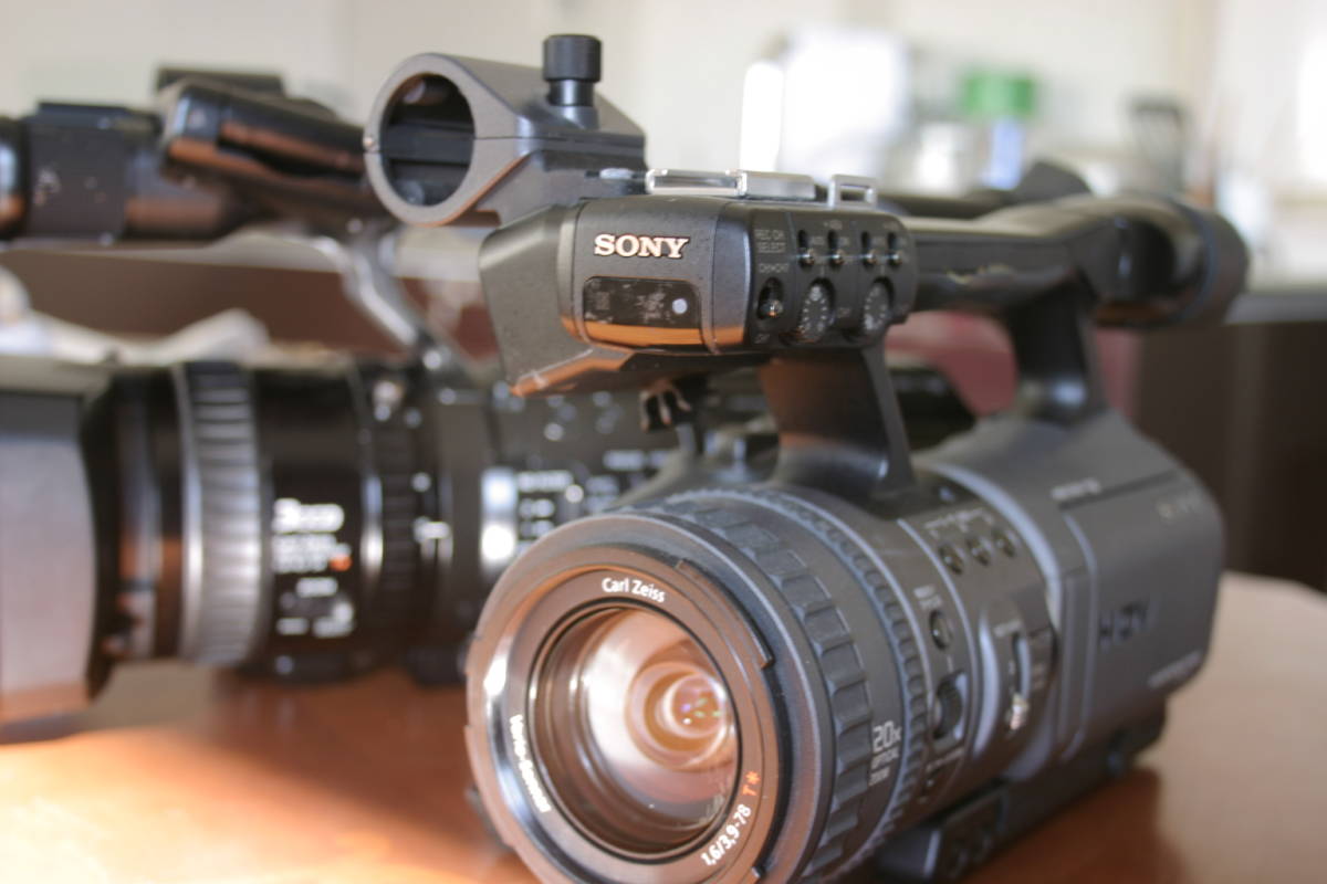 SONY ソニー 業務用HDV HVR-Z1Jジャンク(プロ用、業務用)｜売買された