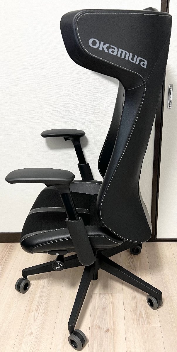 2022年製・超美品！】 OKAMURA オカムラ STRIKER ストライカー 