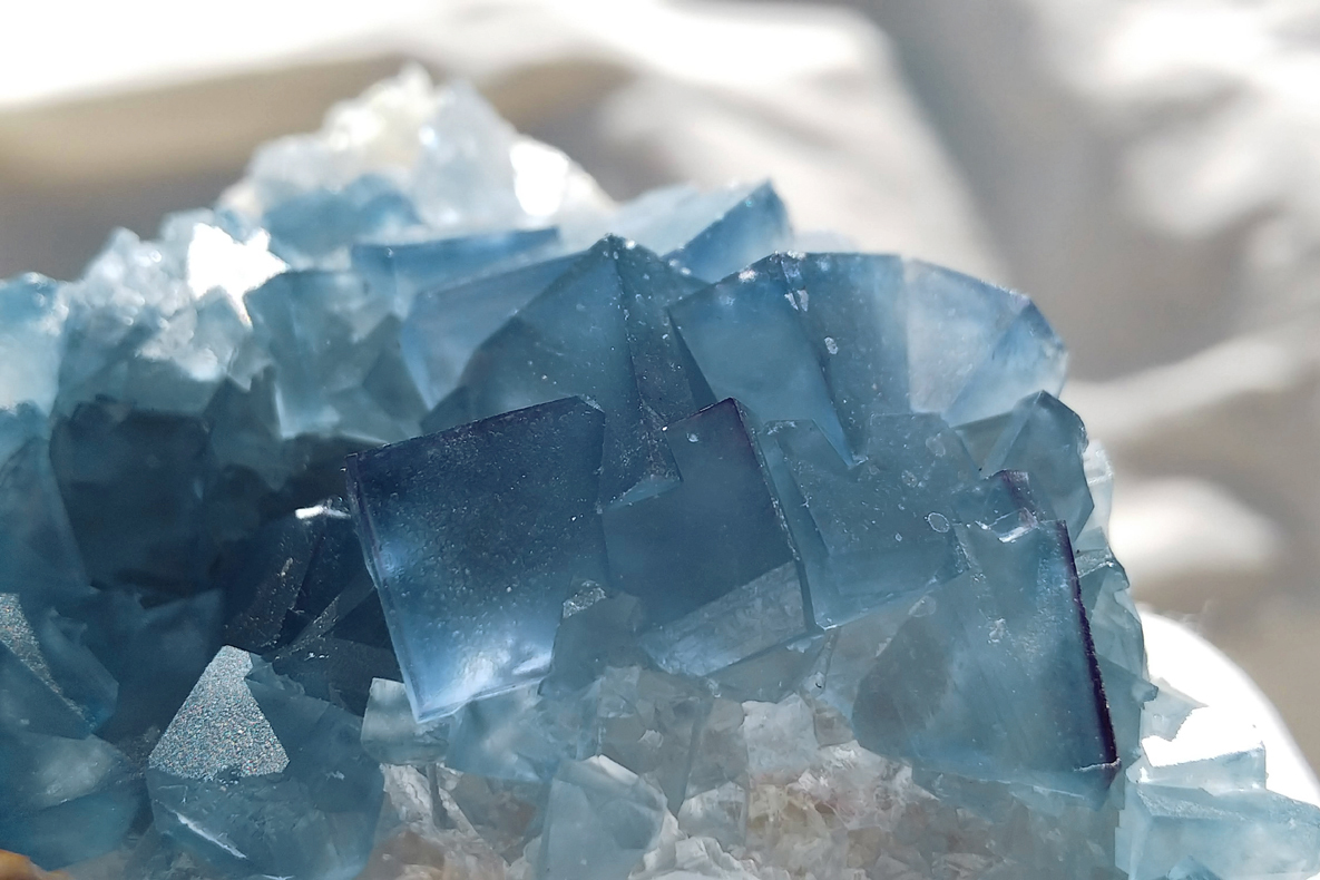 美品【鉱物 蛍石 原石】アメリカ・ニューメキシコ・ビンガム・ブラン