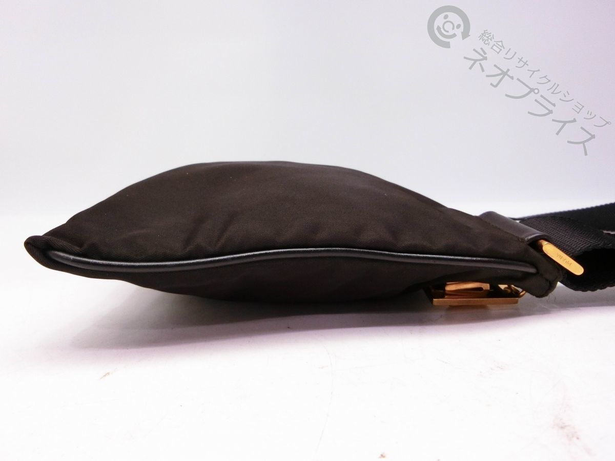 ◇Y7059 PRADA プラダ ナイロン ロゴプレート ショルダー バッグ 良品 ◇Y7059 PRADA プラダ ナイロン ロゴプレート ショルダー バッグ 良品